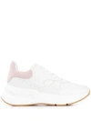 Alexander Mcqueen Oversized Runner Sneakers In Weiss