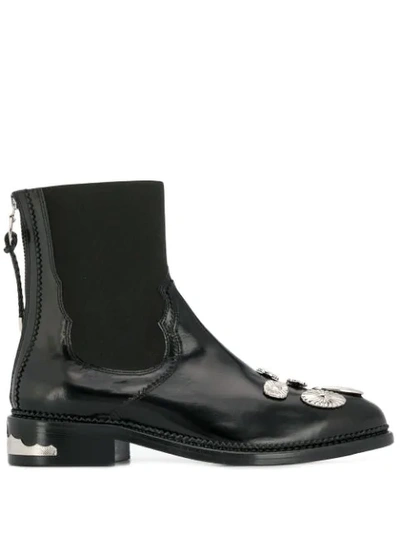 Toga Hardware-detail Ankle Boots In 黑色