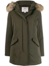 Woolrich Luxury Boulder Parka In Green