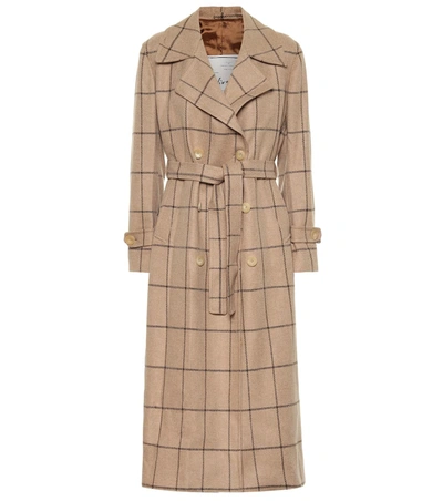 Giuliva Heritage Collection The Christie Checked Wool Trench Coat In Sand