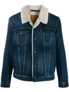 Levi's Shearling Lined Denim Jacket In 0105 Denim Blu