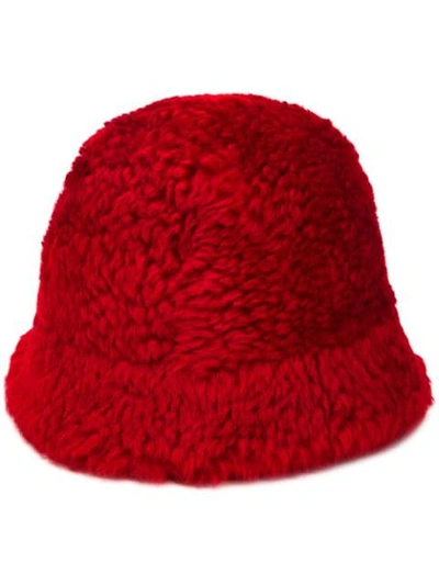 Holland & Holland Curved Shearling Hat In Red