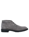 Tod's Ankle Boots In Grey