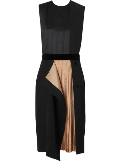 Burberry Panel Detail Silk And Wool Shift Dress In Black