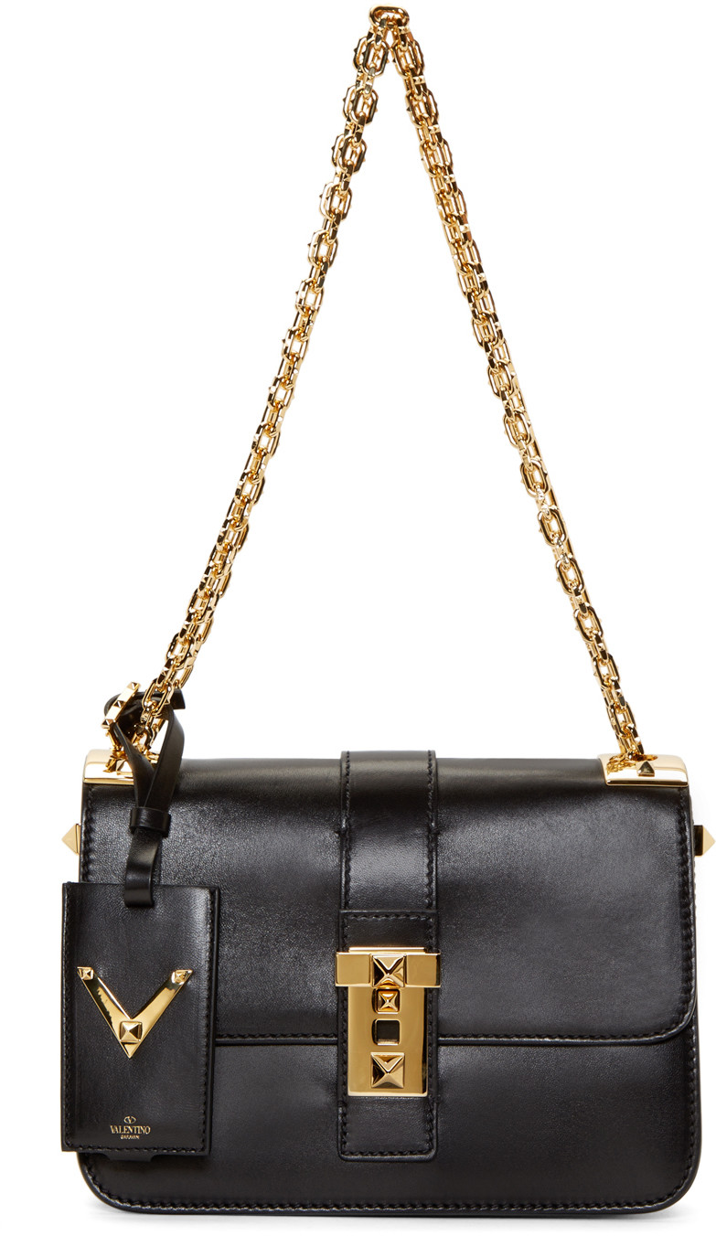 chanel caviar medallion tote