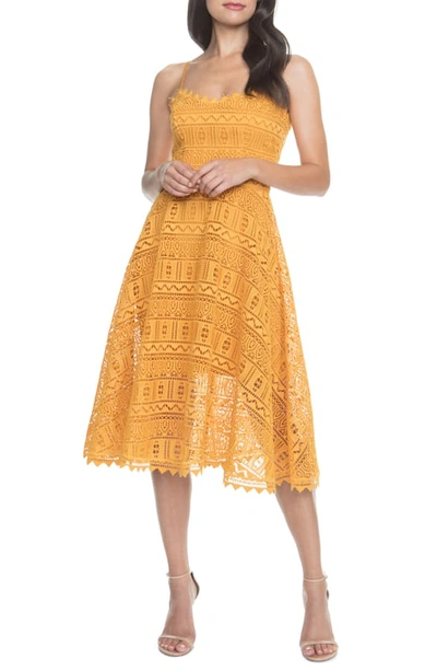 Dress The Population Brenna Lace Mix Dress In Honey
