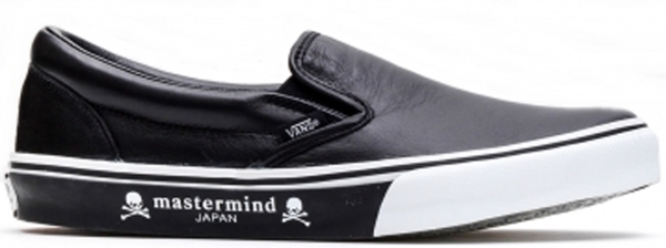 vans mastermind slip on