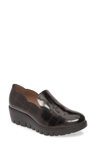 Wonders Loafer Wedge In Tartan Printed Leather