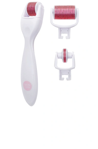 Skin Gym Face + Body Microller Set In N,a