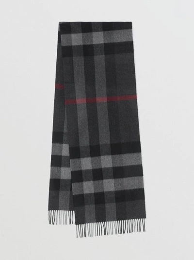 Burberry The Classic Check Cashmere Scarf In Charcoal