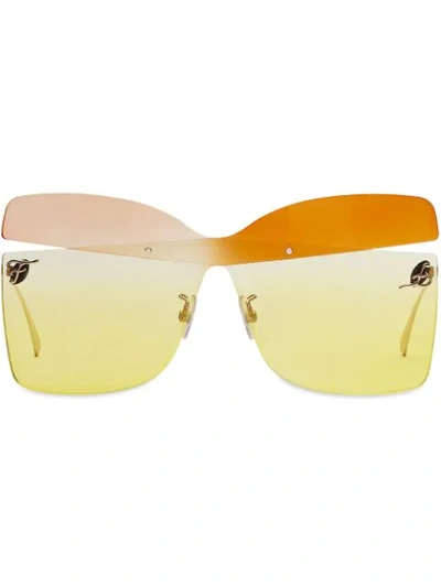 Fendi Karligraphy Sunglasses In Gold