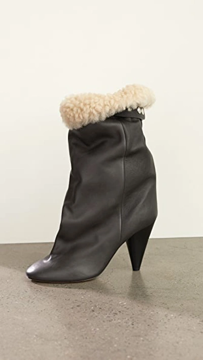 Isabel Marant Lakfee Shearling Wrinkled Boots In Grey