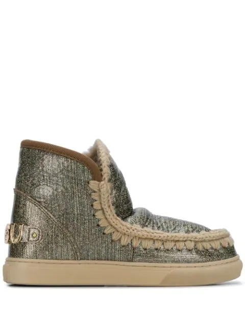 mou boots gold