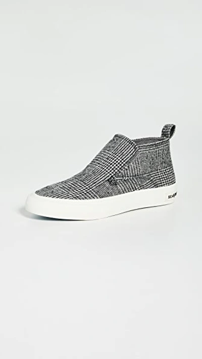 Seavees Huntington Middie Highlands Sneakers In Ecru Plaid