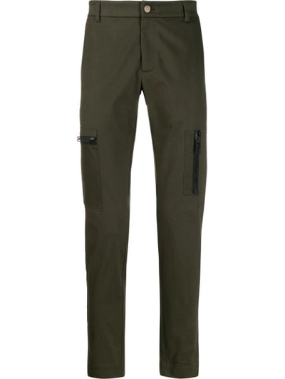 Les Hommes Urban Zip Pocketed Trousers In Green