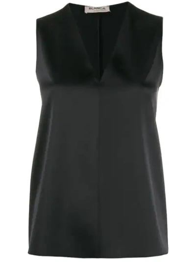 Blanca V-neck Blouse In Black