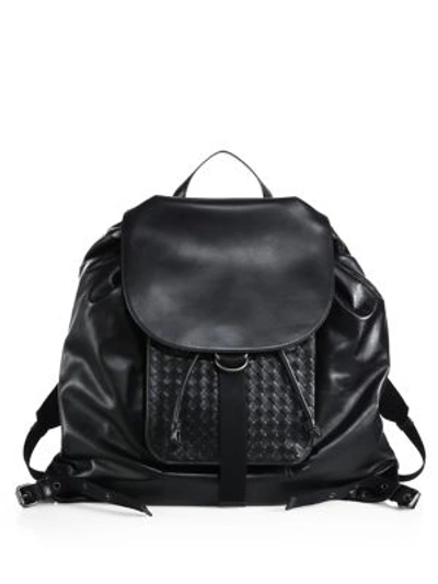 Bottega Veneta Leather Drawstring Backpack In Black