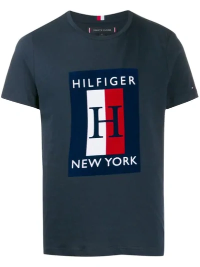 Tommy Hilfiger Logo Print T-shirt In Blue