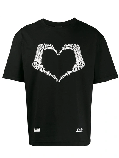 Ktz Skeleton Heart Print T-shirt In Black