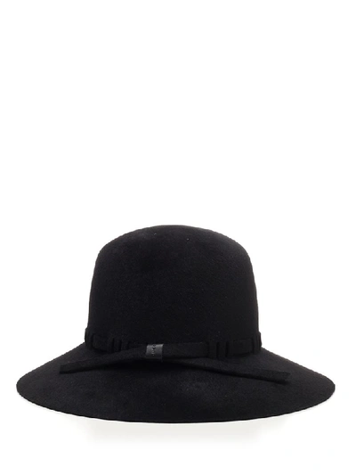 Gucci Brimmed Logo Detail Hat In Black