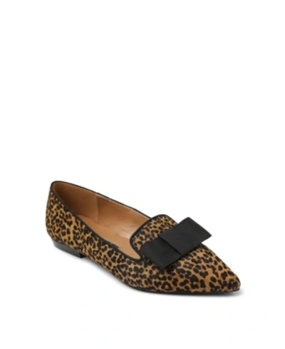 Kensie Madeline Bow Pointed Toe Genuine Calf Hair Loafer Flat In Leopard