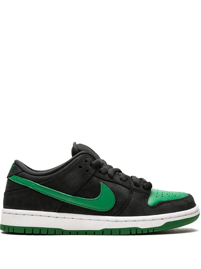 Nike Sb Dunk Low Pro Trainers In Black