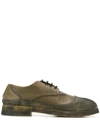 Rocco P Distressed Lace-up Shoes In Green