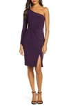 Vince Camuto One-sleeve Ruched Cocktail Dress In Plum