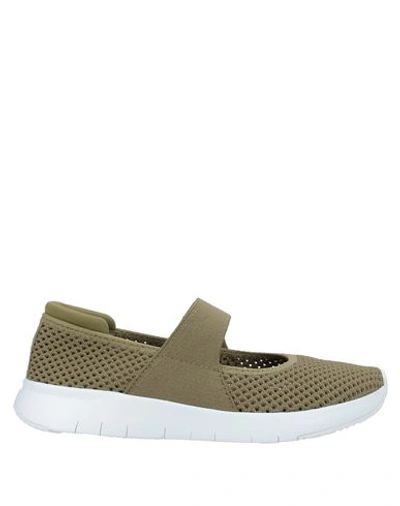 Fitflop Ballet Flats In Military Green