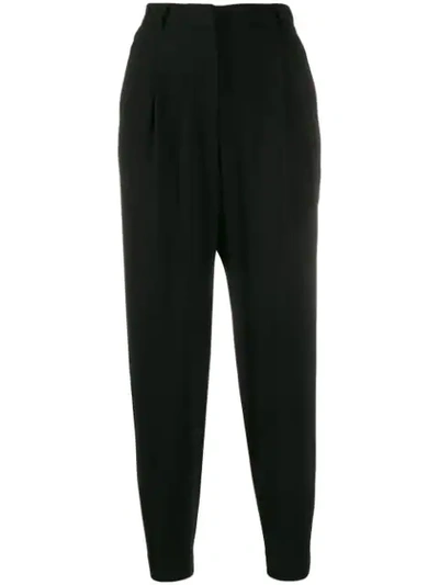 Quelle2 Tapered Trousers In Black