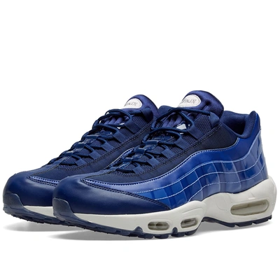 Nike Air Max 95 Se Running Shoe In Blue