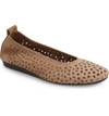 Arche 'lilly' Flat In Sand Leather