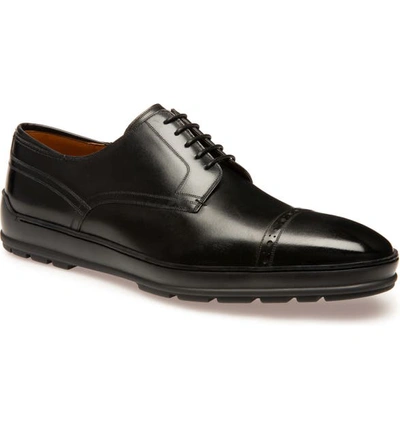 Bally Men's Reigan Brogue Leather Cap-toe Oxfords In 0100 Black