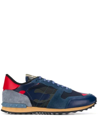 Valentino Garavani Camo Rockrunner Sneaker In Black