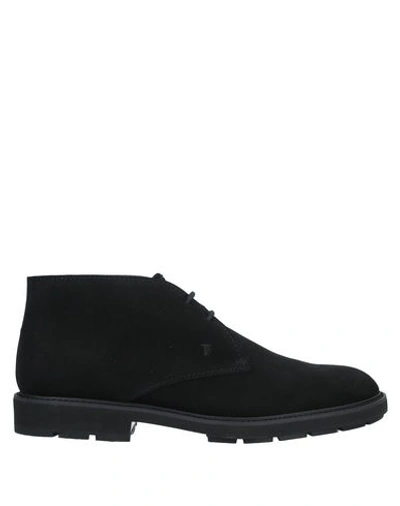 Tod's Ankle Boots In Black