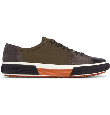 prada stratus
