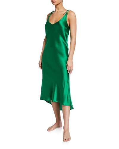 Hesper Fox Aurora Solid Silk Nightgown In Green