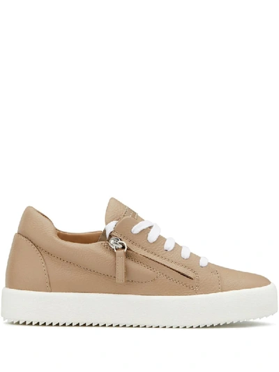 Giuseppe Zanotti Addy Sneakers In Beige