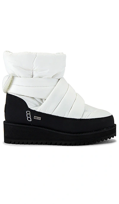 Ugg Montara Boot In White