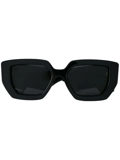 Gucci Oversized Cat-eye Sunglasses In Black