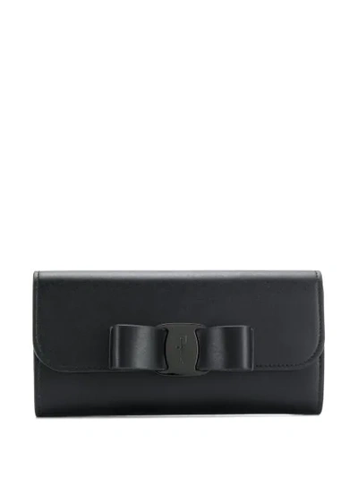 Ferragamo Vara Bow Continental Wallet In Black