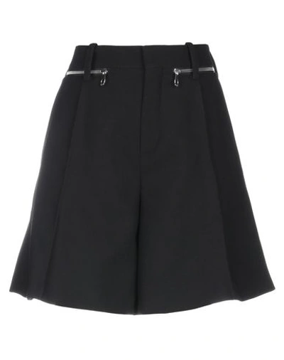 Chloé Woman Shorts & Bermuda Shorts Black Size 2 Virgin Wool