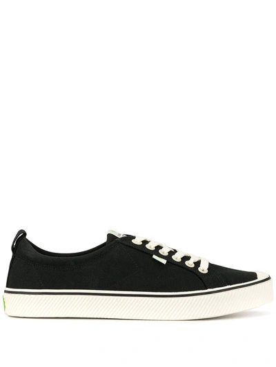 Cariuma Oca Canvas Low-top Sneakers In Black