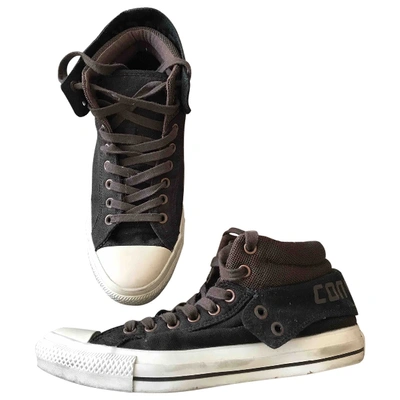 Pre-owned Converse Cloth High Trainers In Brown