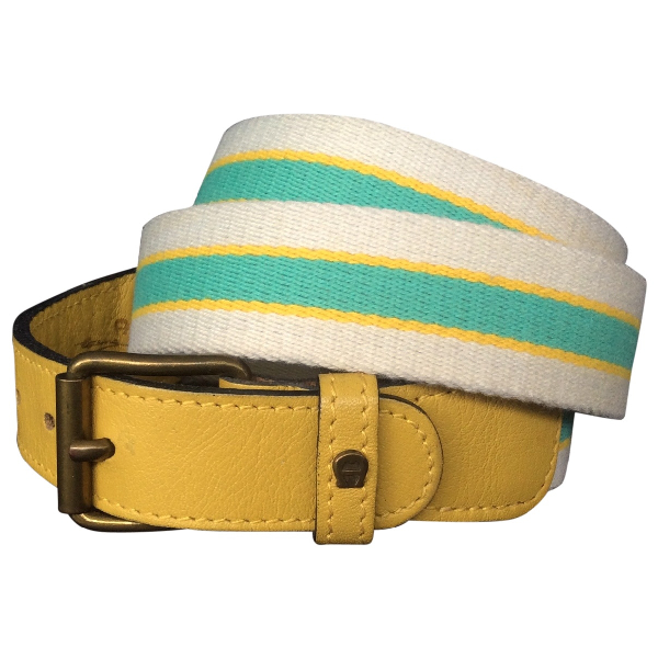white cloth belt