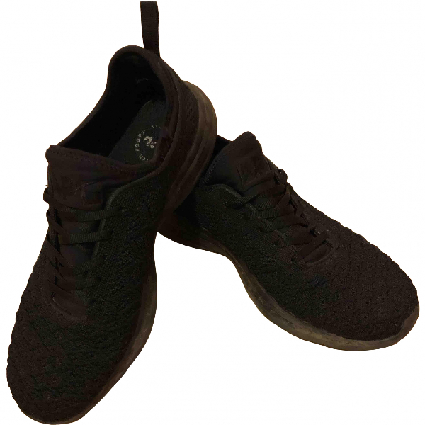 apl uk trainers