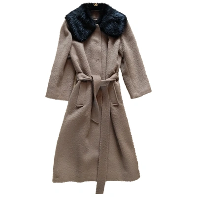 Pre-owned Dolce & Gabbana Camel Wool Coat