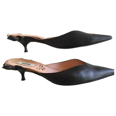 Pre-owned Moschino Cheap And Chic Leather Mules In Black