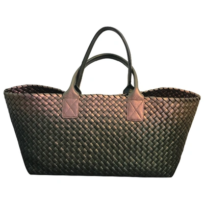 Pre-owned Bottega Veneta Leather Handbag In Metallic