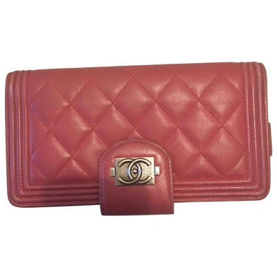 Pre-owned Chanel Boy Leather Wallet In Pink